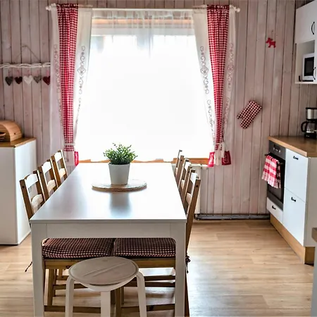 Pod Stromy Villa *